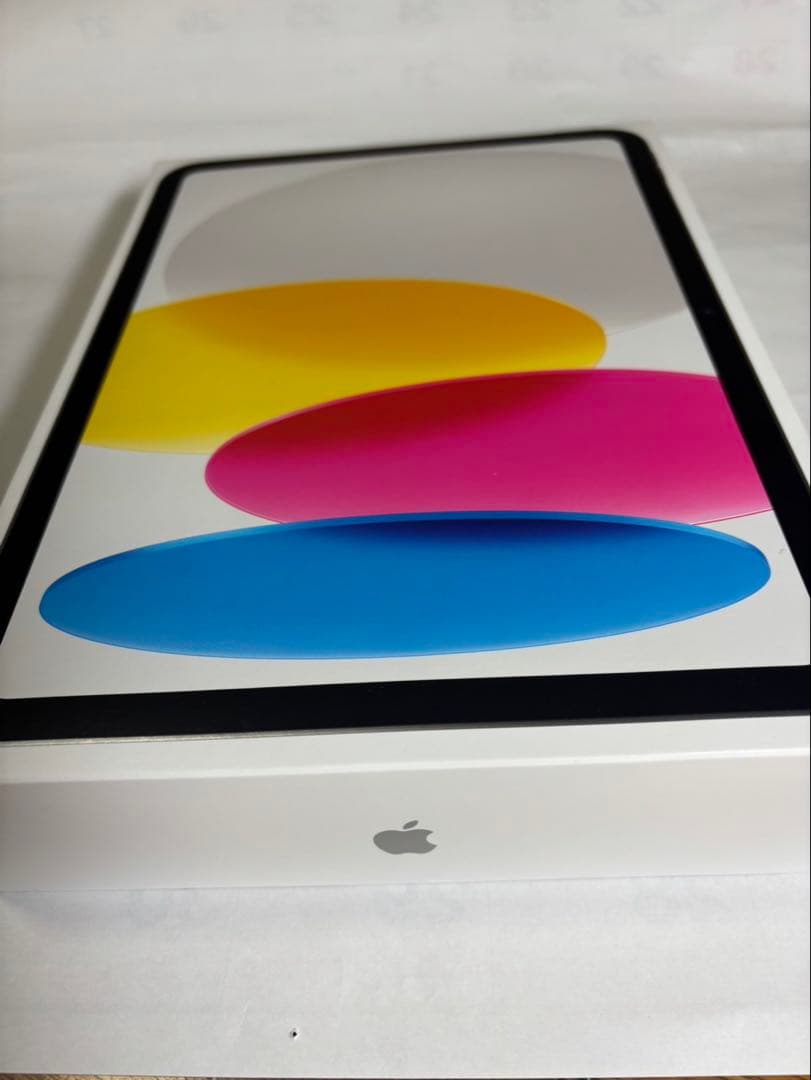 Apple iPad (第9世代) Wi-Fi 128GB ホワイト