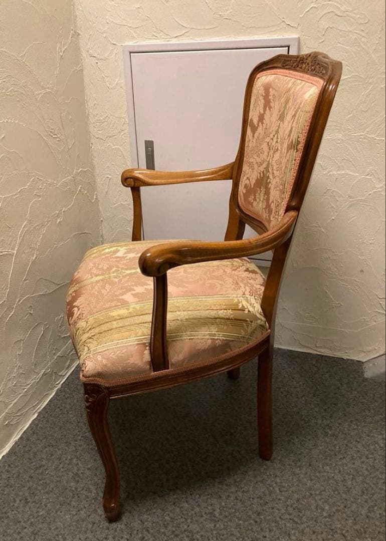 写場椅子　アーム付き