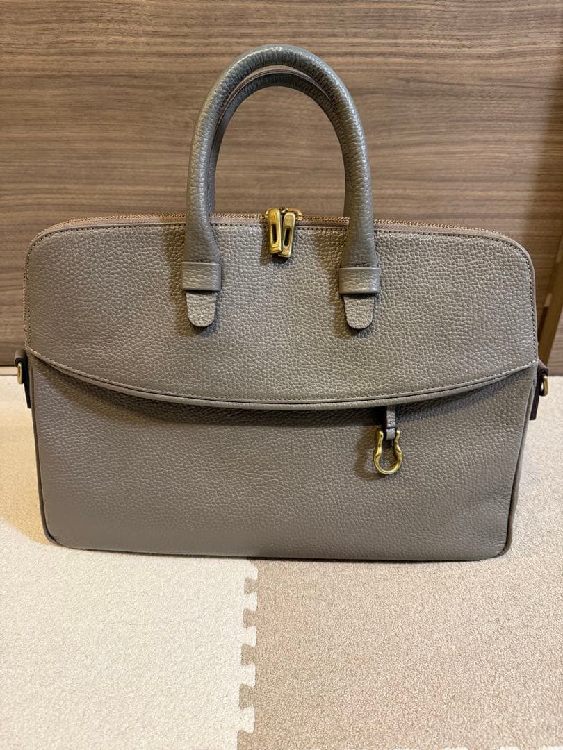 TOFF&LOADSTONE トフアンドロードストーン　ビジネスバッグ