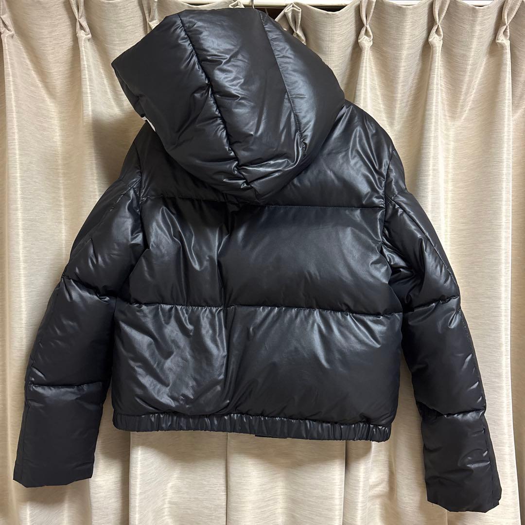VERSACE ブラック ダウンジャケット 38