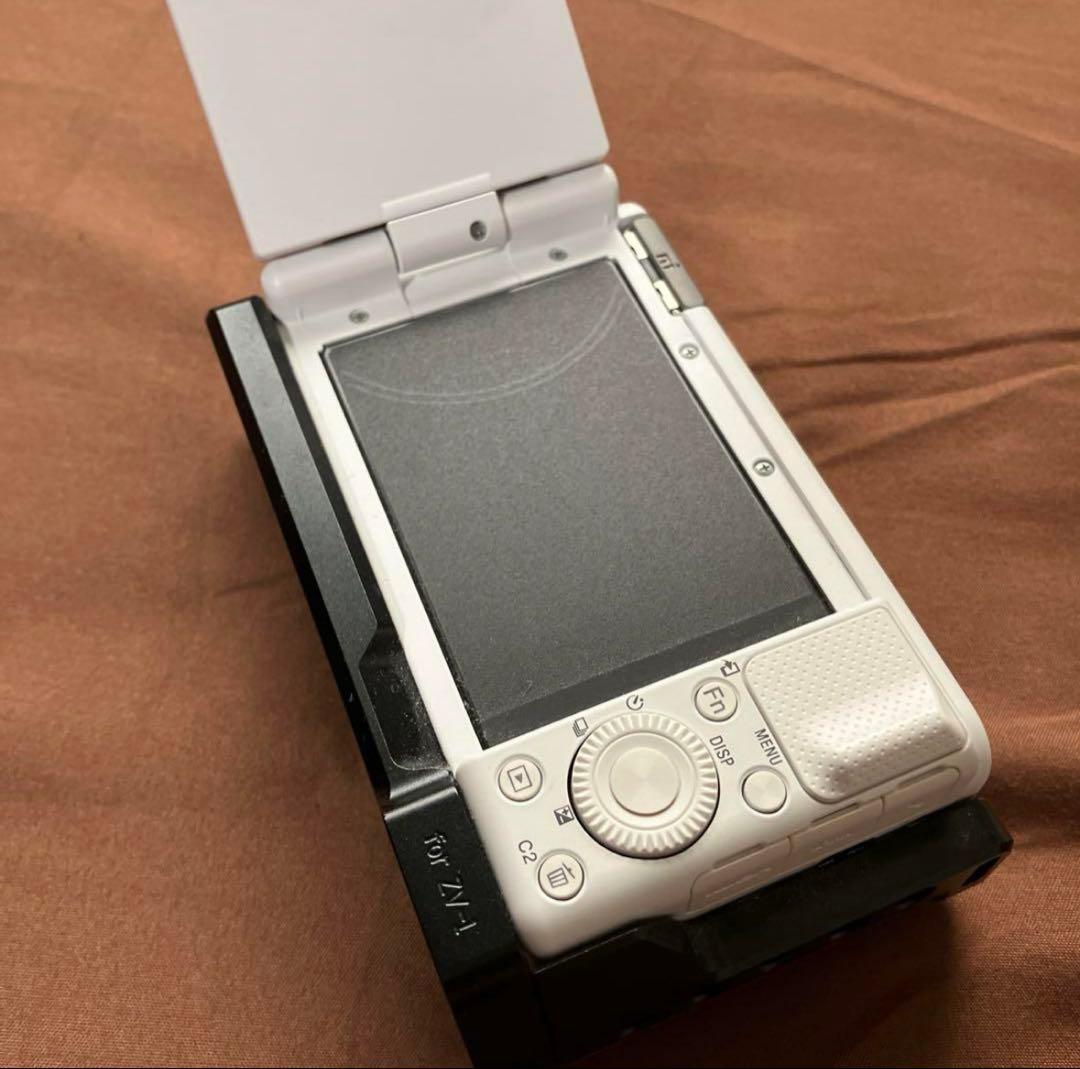 【美品】SONY VLOGCAM ZV-1（ホワイト）