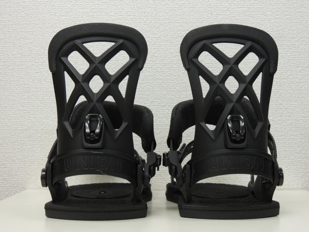 美品 M 18-19 UNION CONTACT PROスノーボードビンディング