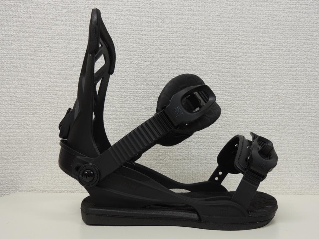 美品 M 18-19 UNION CONTACT PROスノーボードビンディング