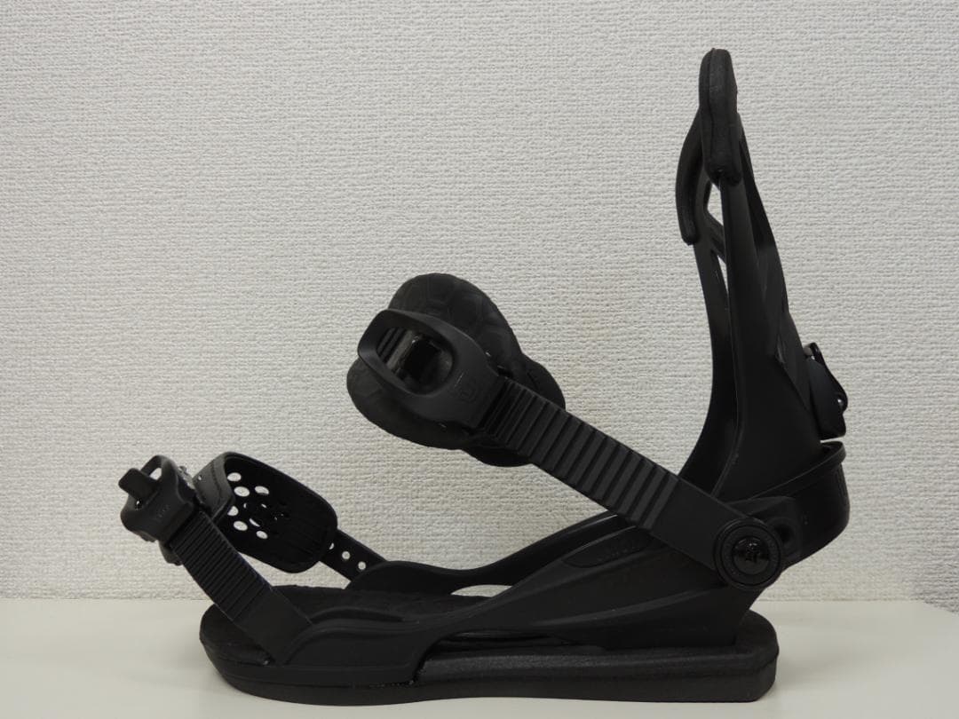 美品 M 18-19 UNION CONTACT PROスノーボードビンディング