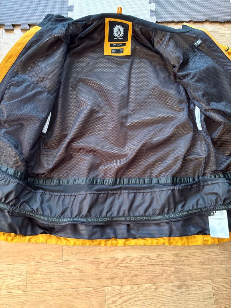 VOLCOM スノーボードウェア上下セット