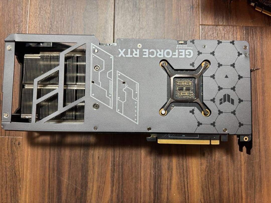 グラフィックボード・グラボ・ビデオカード Asus RTX 4080 16GB Tuf gaming oc