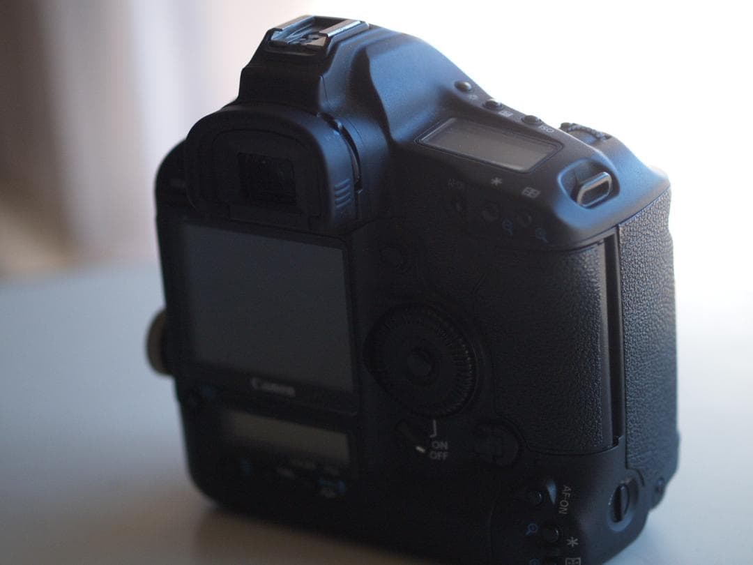 T*s様 Canon EOS-1 Ds Mark III 本体とアクセサリー