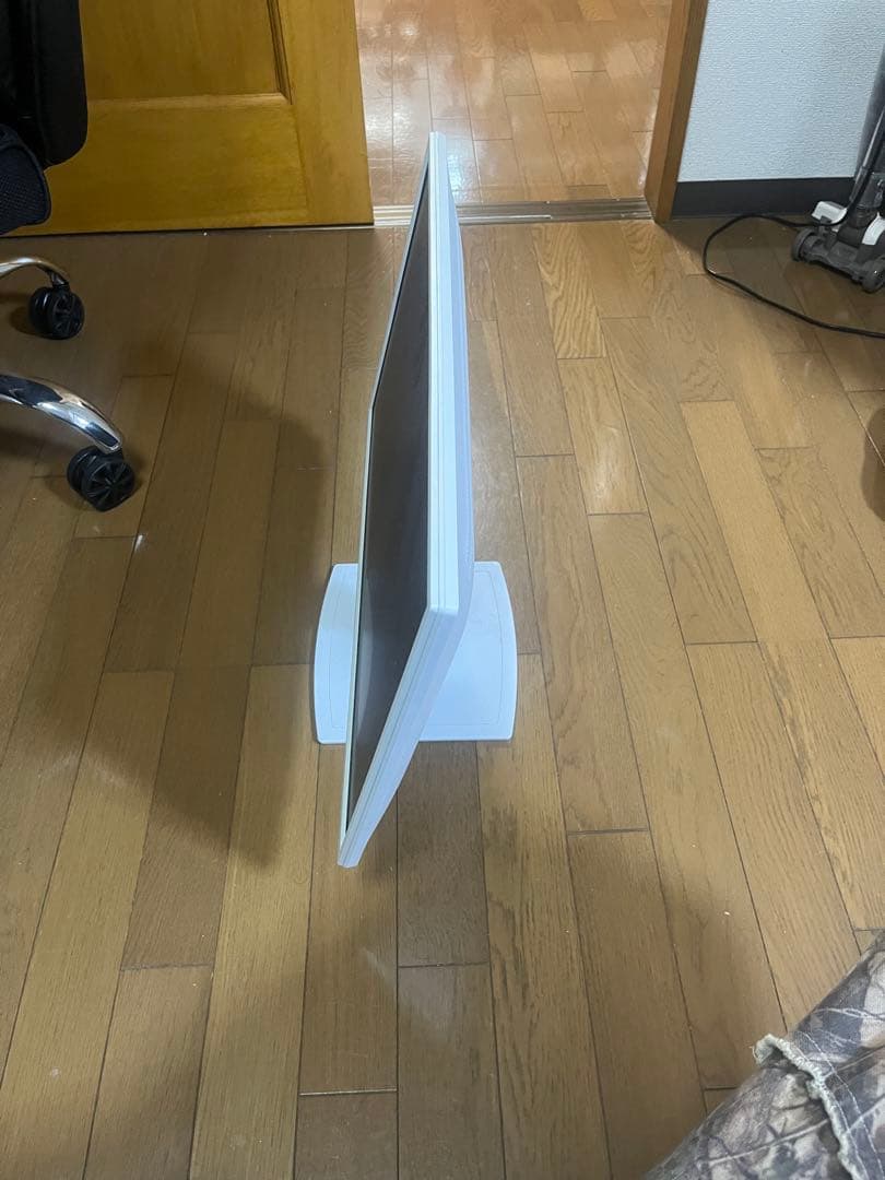 ホワイト スリムデザイン モニター 本体