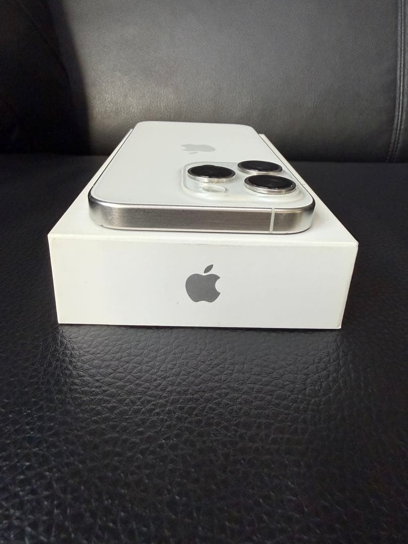 スマートフォン本体 Apple iPhone 15Pro