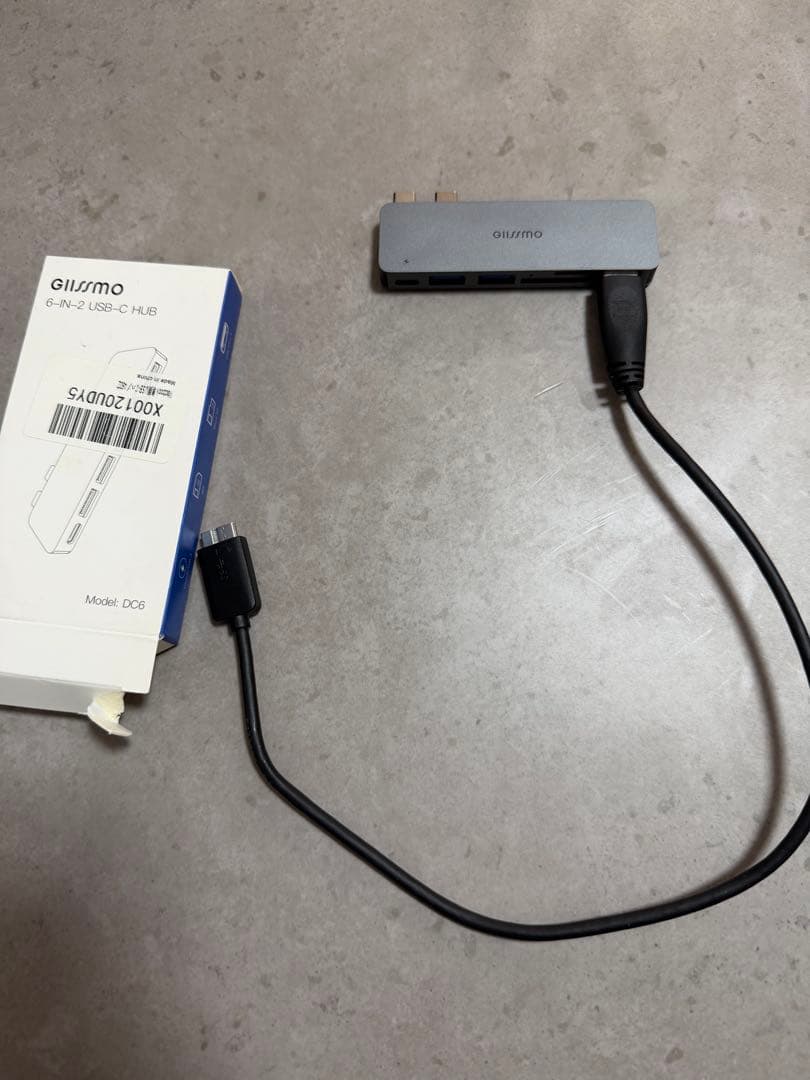 MacBook Pro 15インチ 2018 / 16GB / 256GB