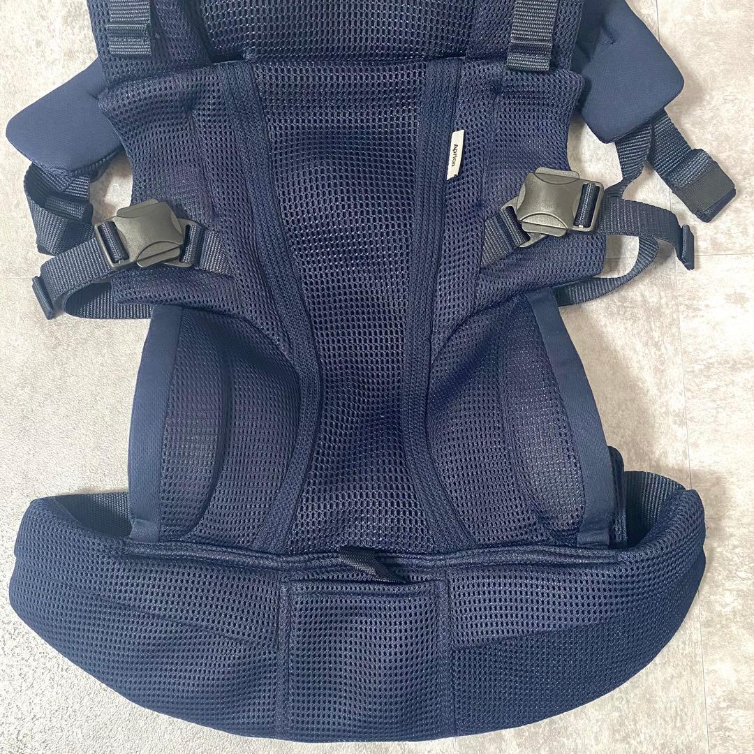 Aprica ラクリス アップリカ ネイビー 紺 抱っこ紐 ベビー