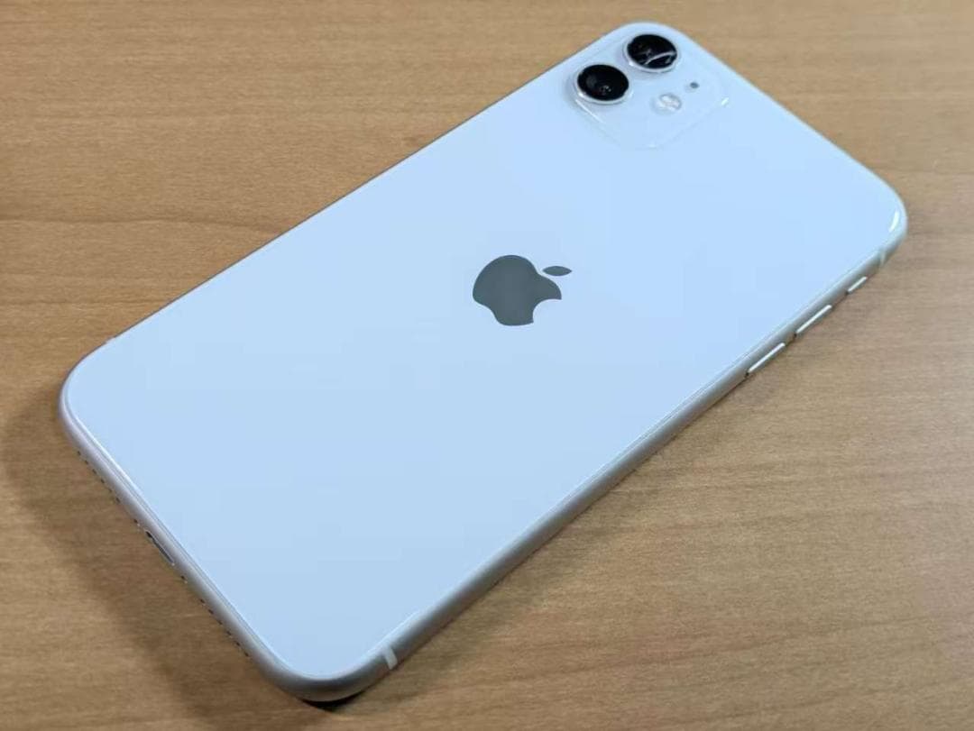 スマートフォン本体 010700I iPhone11 A2221 256GB