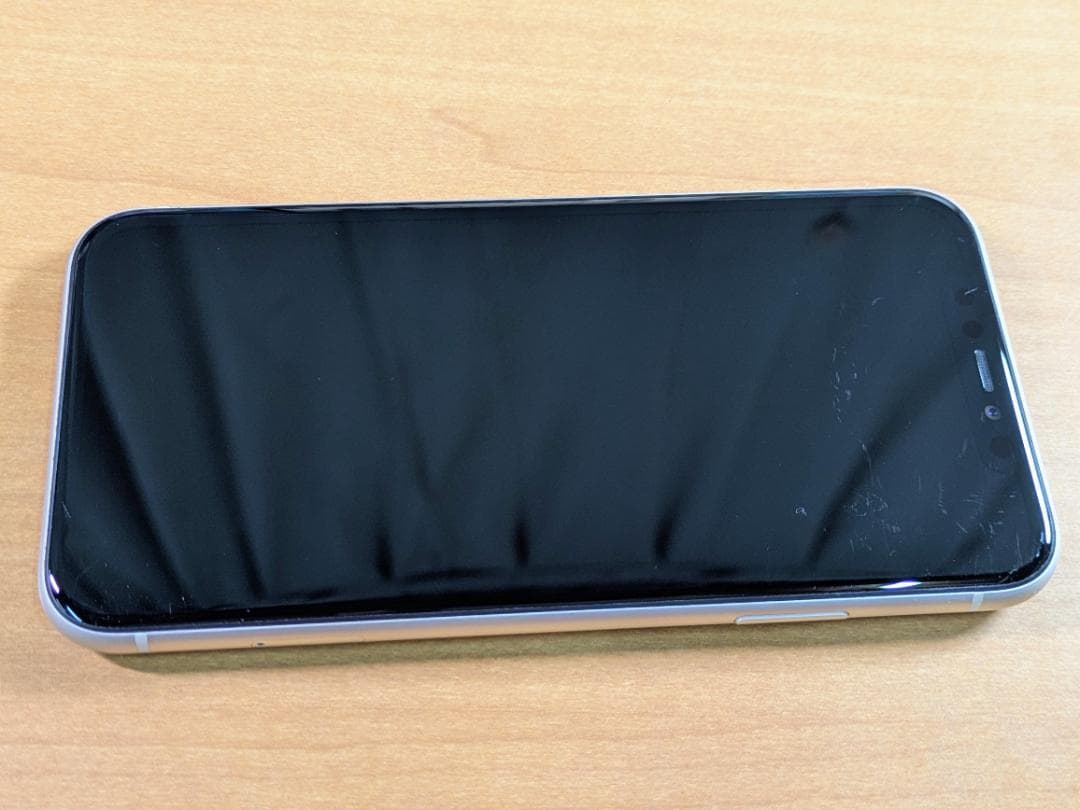 スマートフォン本体 010700I iPhone11 A2221 256GB