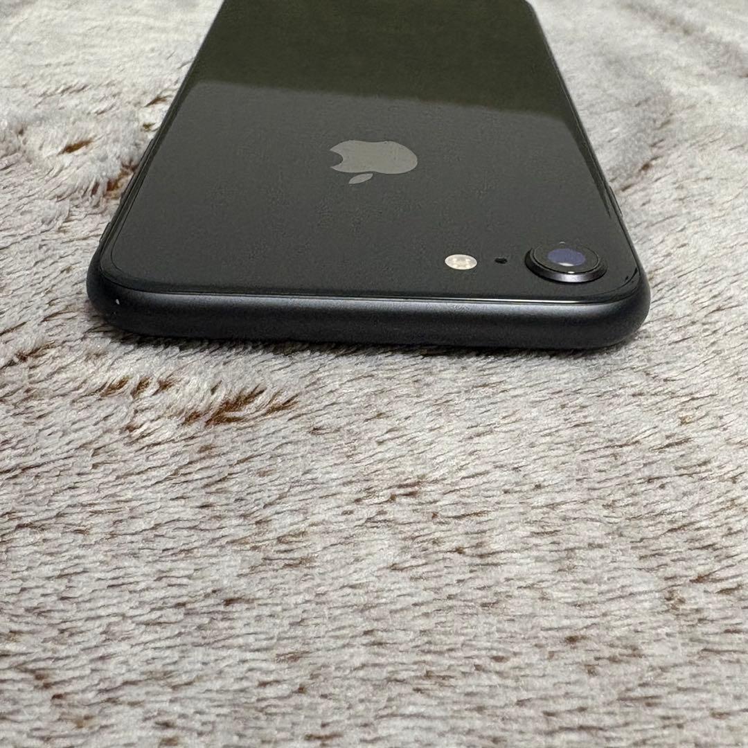 美品iPhone8 スマートフォン本体のみ