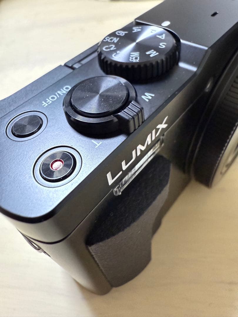 D　 Panasonic Lumix DC-TZ99