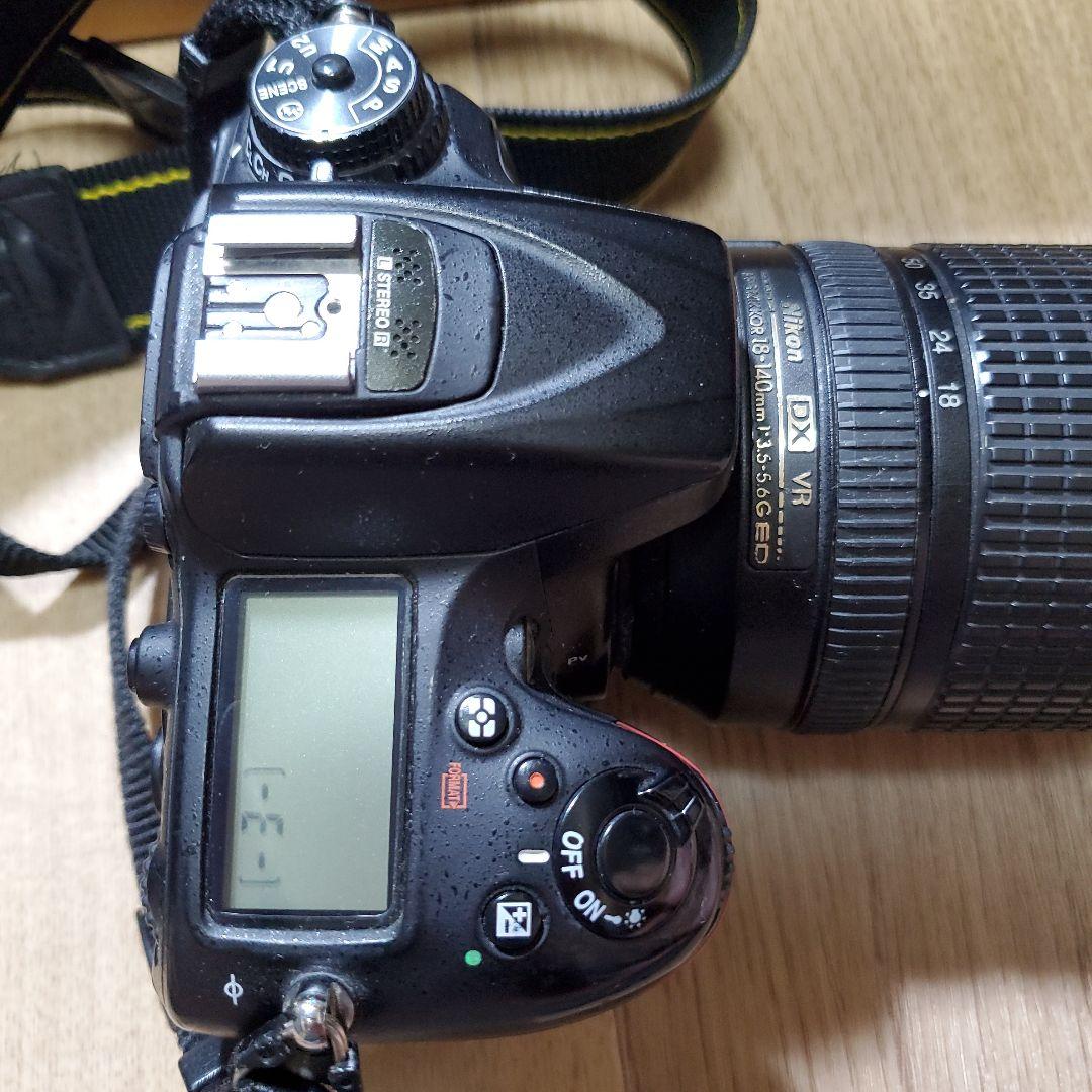 Nikon D7200 18-140 VR KIT　箱あり
