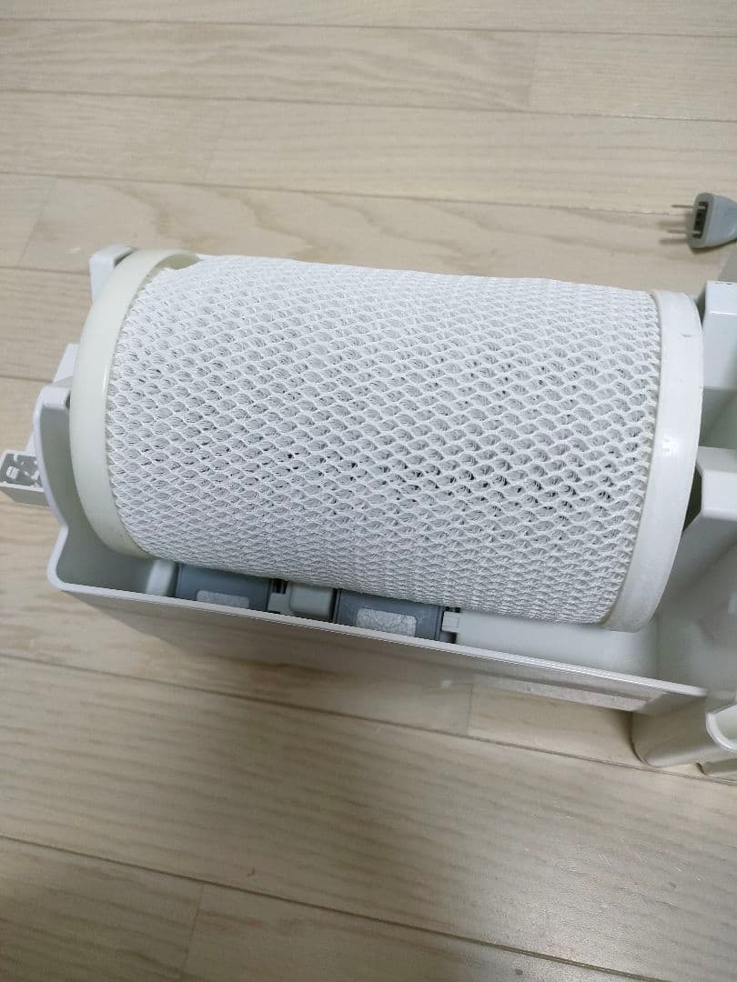 パナソニック　次亜塩素酸空間除菌脱臭機　ジアイーノ　F-MV2100 2020年