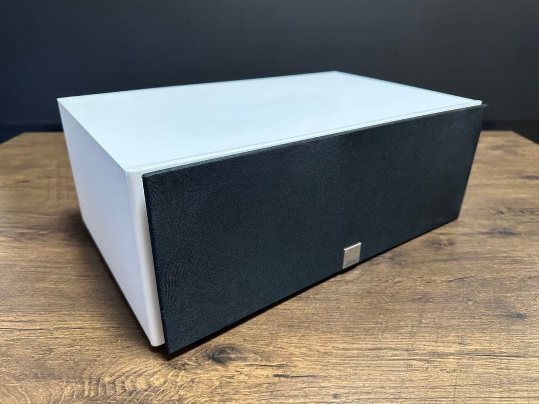 美品　DALI センタースピーカー ZENSOR VOKAL ホワイト