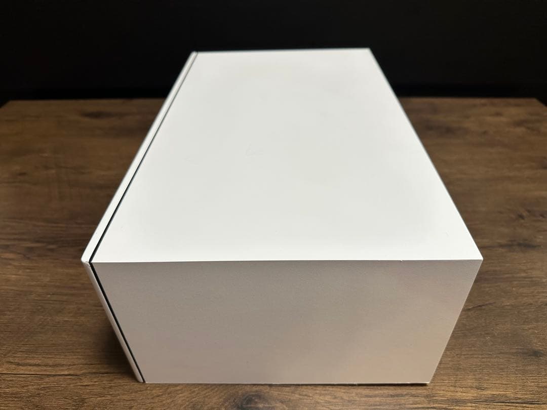 美品　DALI センタースピーカー ZENSOR VOKAL ホワイト