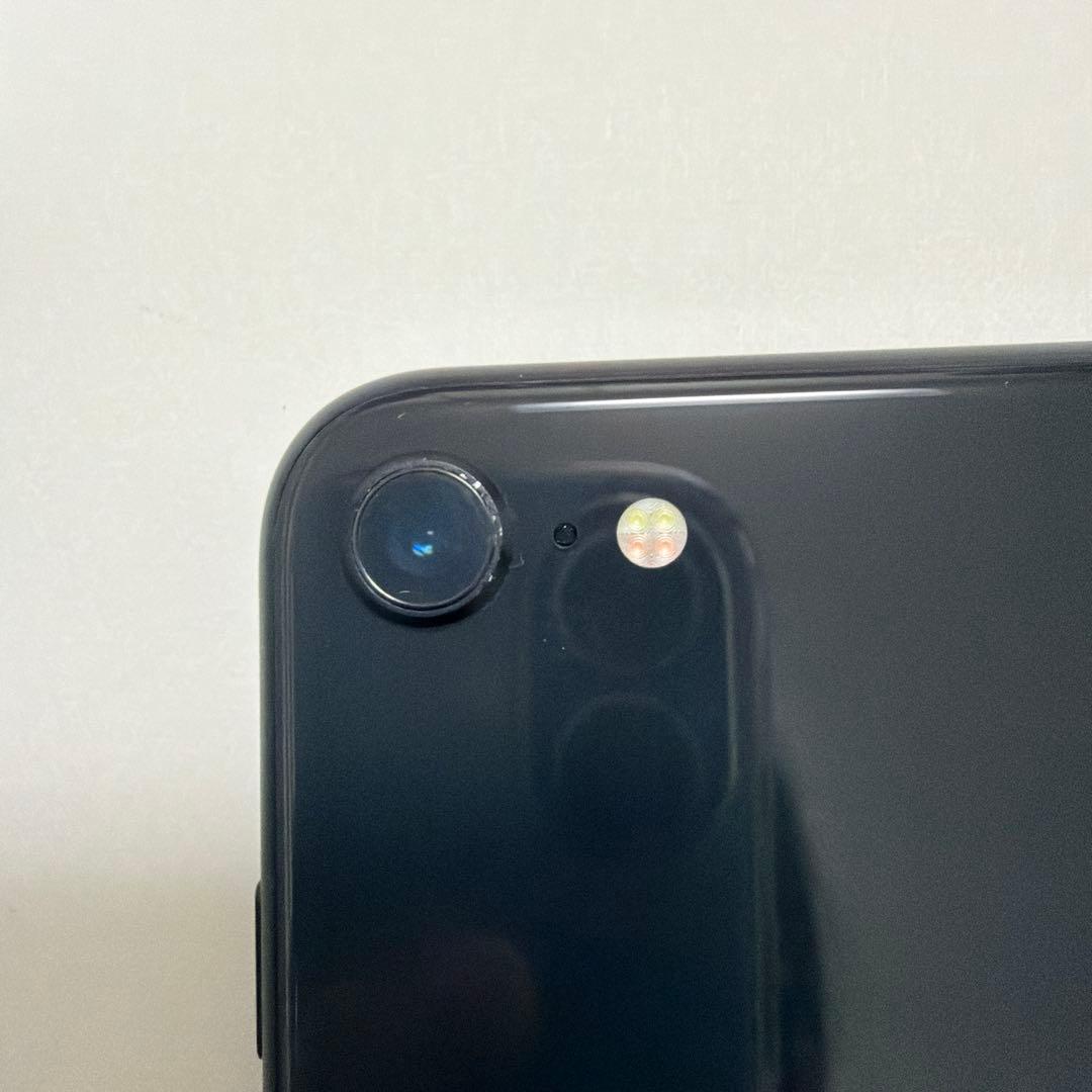 iPhone SE (第2世代) 64gb ブラック 本体