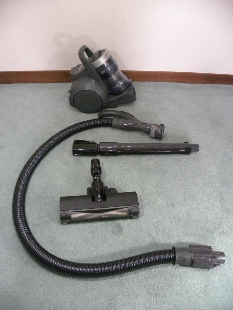 Panasonicサイクロン掃除機MC-SR40Kからまないブラシ