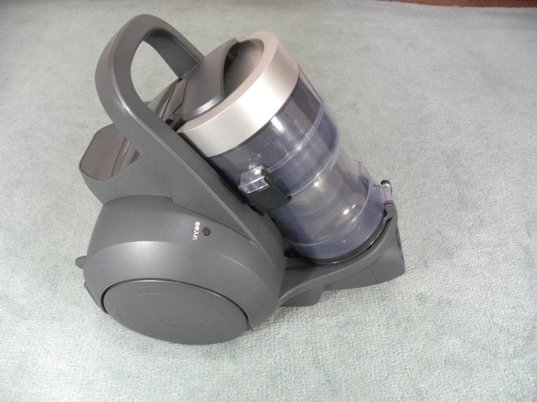 Panasonicサイクロン掃除機MC-SR40Kからまないブラシ