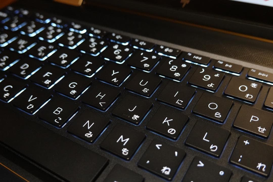 HP Spectre x360 14-ea0046TU　ノートパソコン　美品