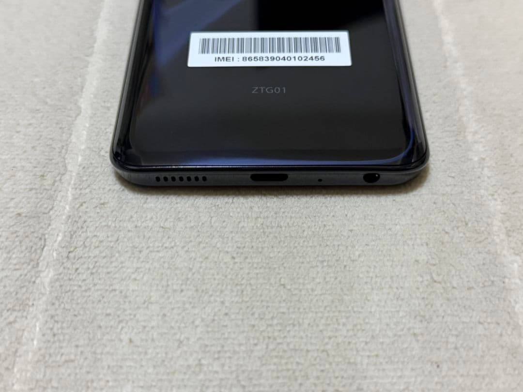 スマートフォン本体 ZTE a1 128GB au