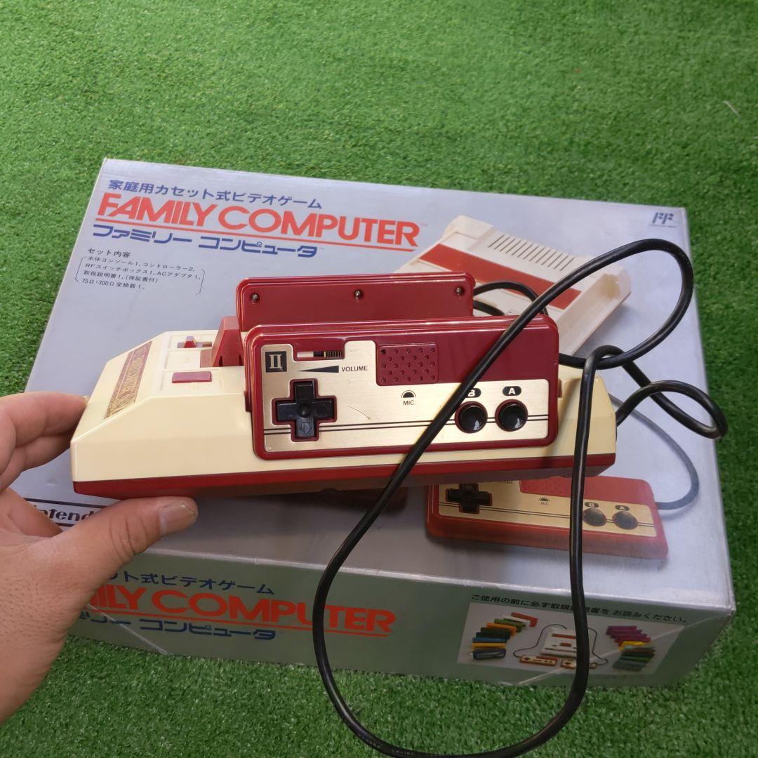 ファミリーコンピュータ