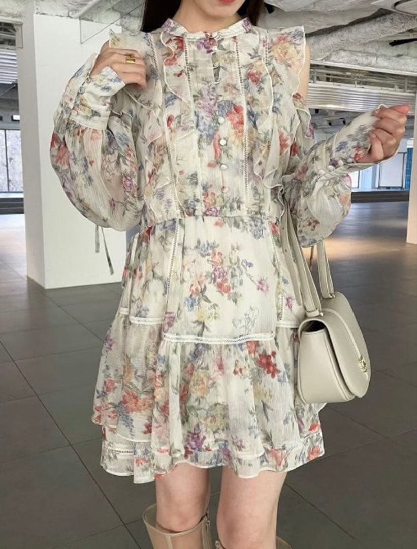 【美品】snidel プリントフリルシフォンミニワンピース Mix サイズ0