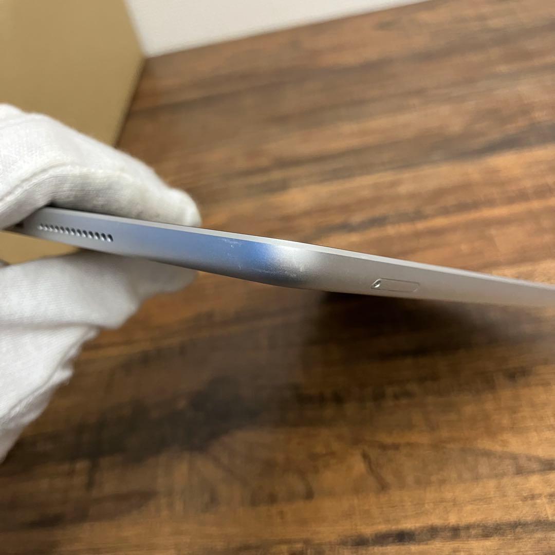 iPad 第9世代 64GB Wi-Fi+Cellularモデル シルバー