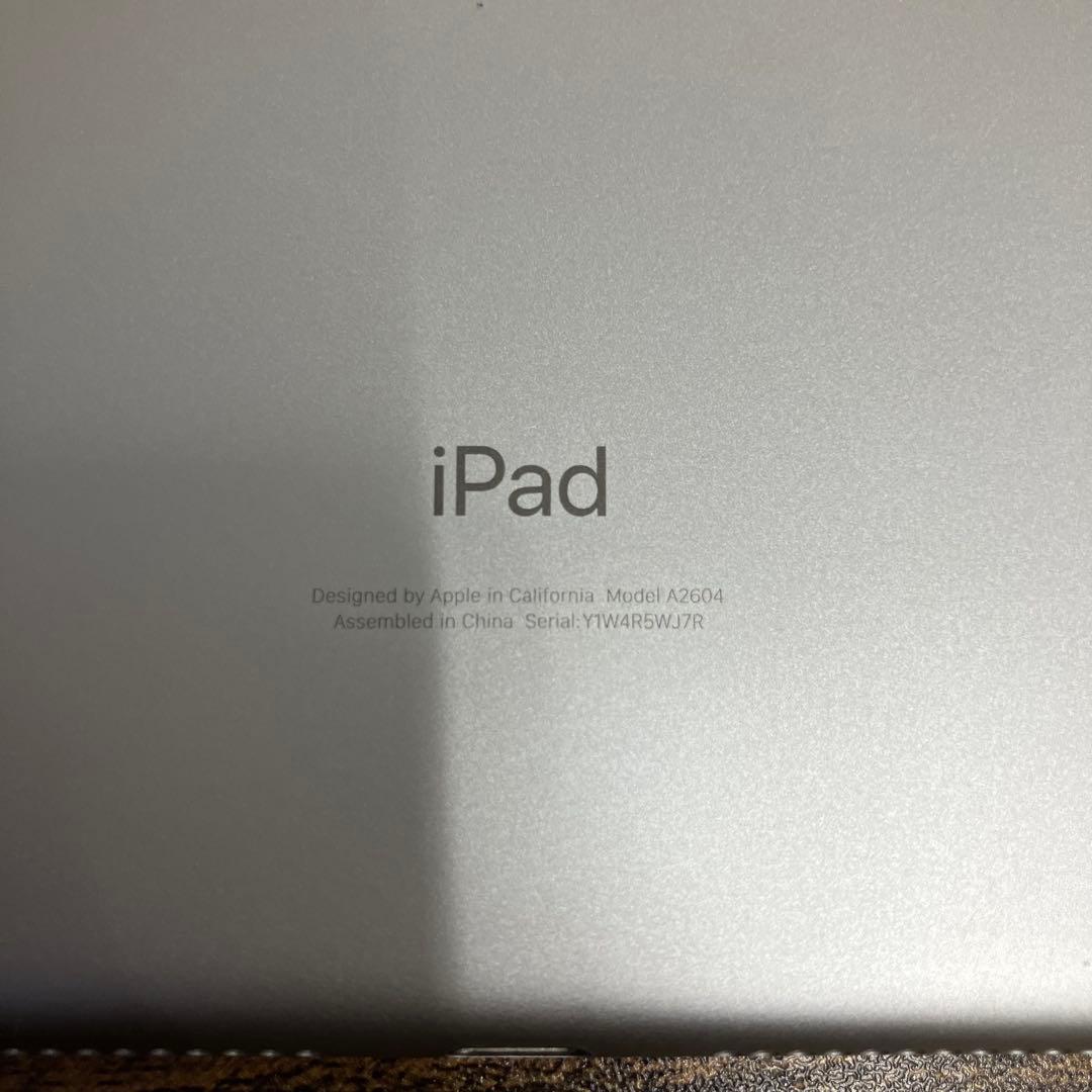 iPad 第9世代 64GB Wi-Fi+Cellularモデル シルバー