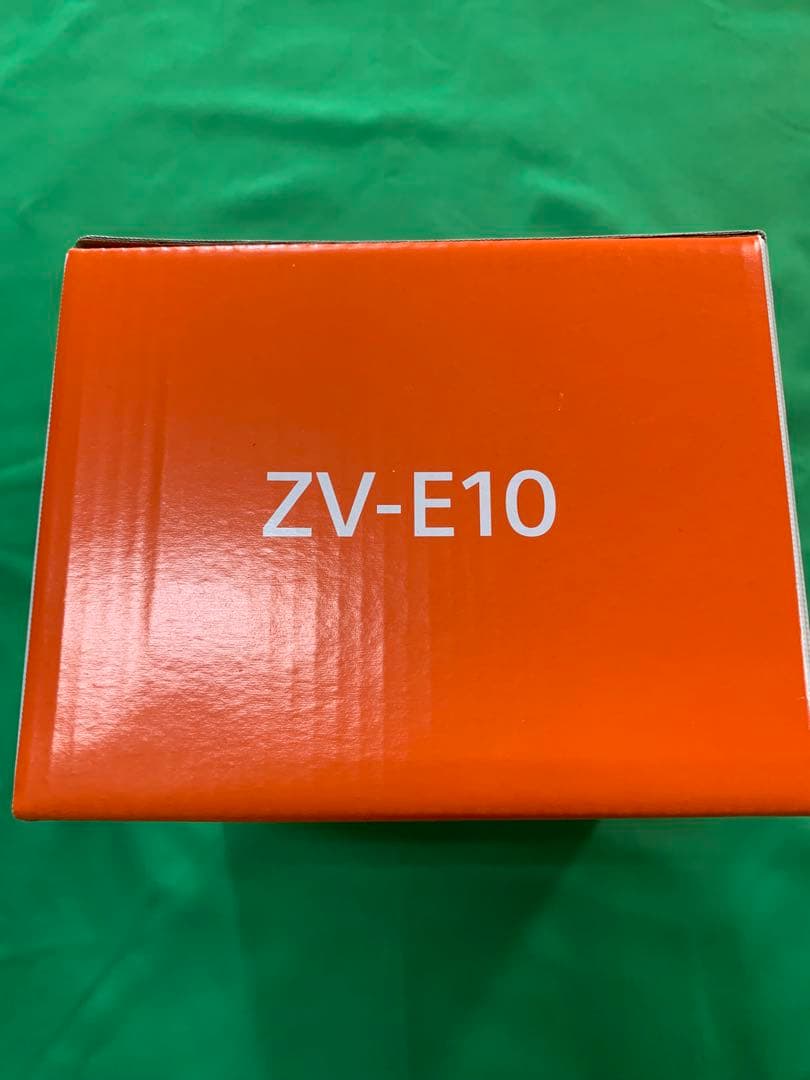 【新品】【未開封】SONY ZV-E10 デジタル一眼レフカメラ　黒色