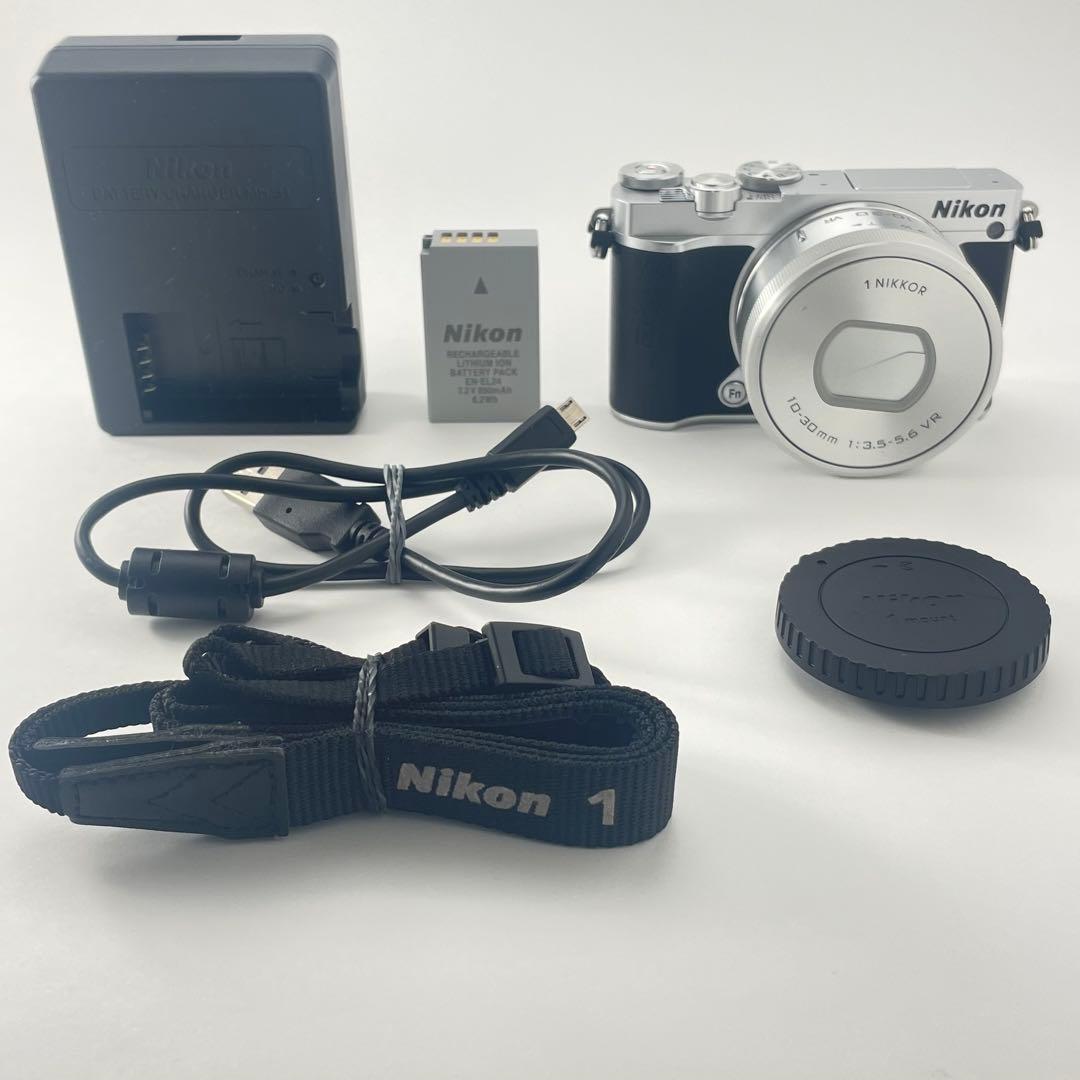 【ショット数200・返品保証】Nikon1 J5 標準レンズキット