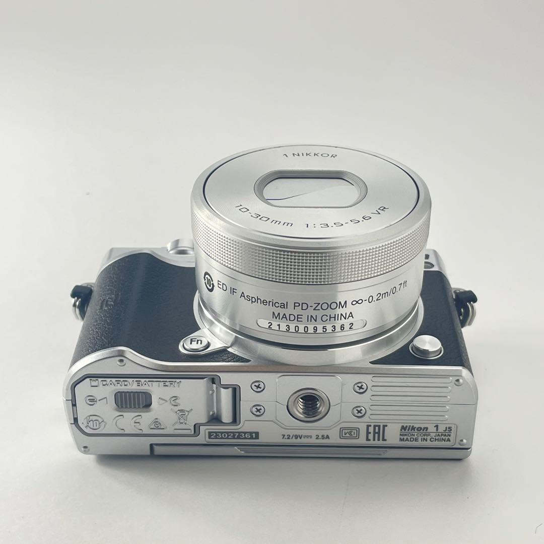 【ショット数200・返品保証】Nikon1 J5 標準レンズキット