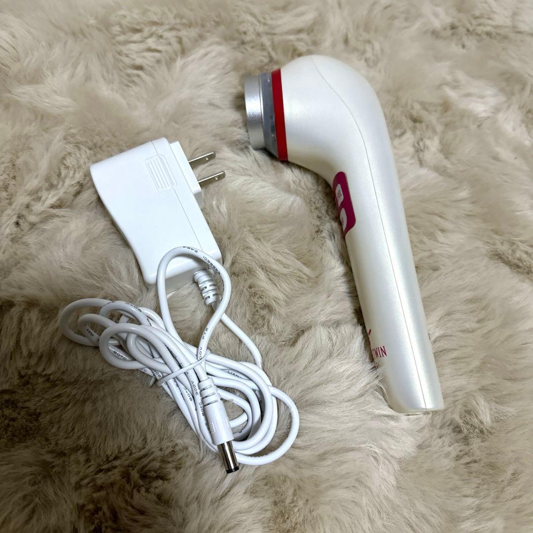 エステツインSE 美顔器