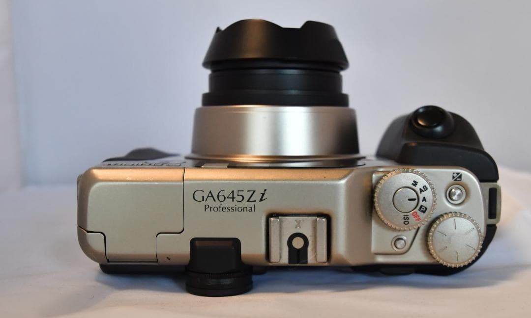 FUJIFILM　GA645Zi＋STROBE　GA