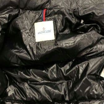 まいちゃん様　美品✨️モンクレール　MOKA サイズ2　ダウン　ブラック　 M