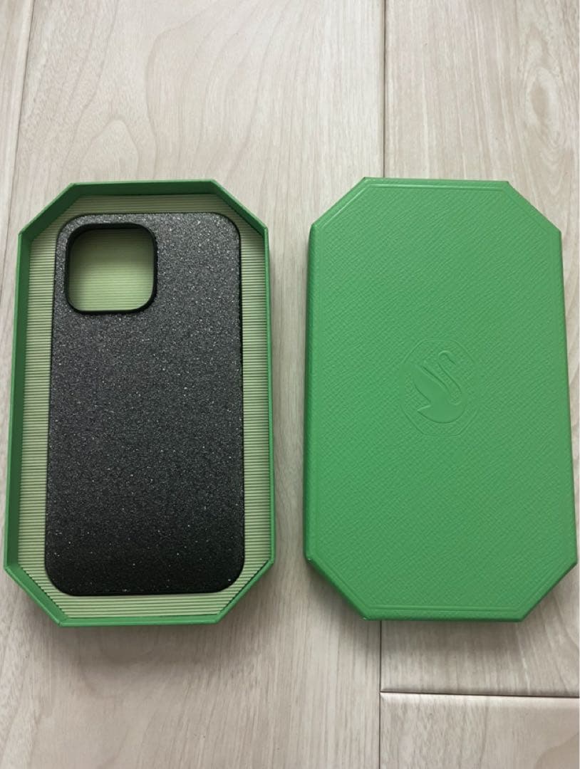 ブラック iPhoneケース テクスチャー仕上げ