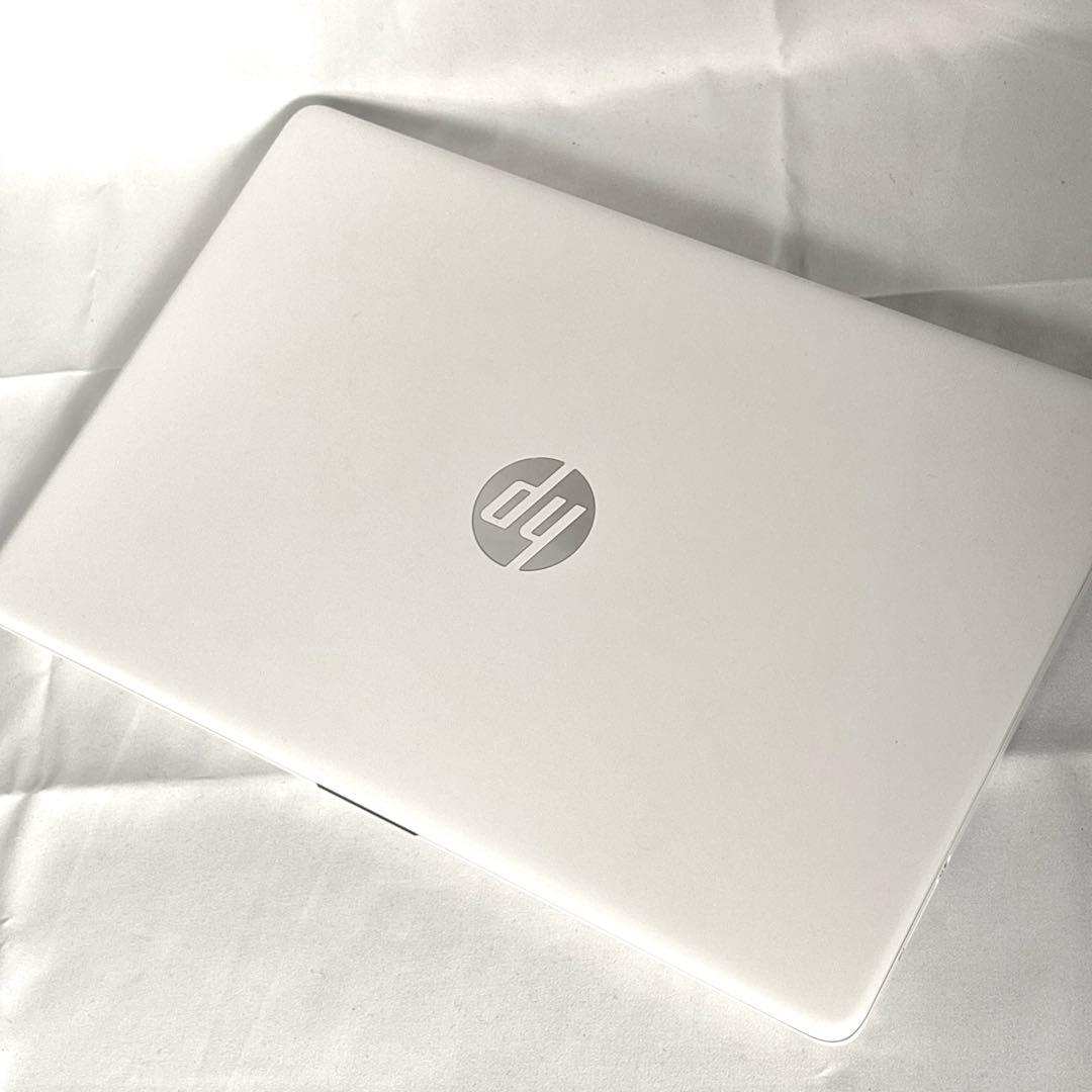 HP ノートPC ホワイト 15s-fq3034TU