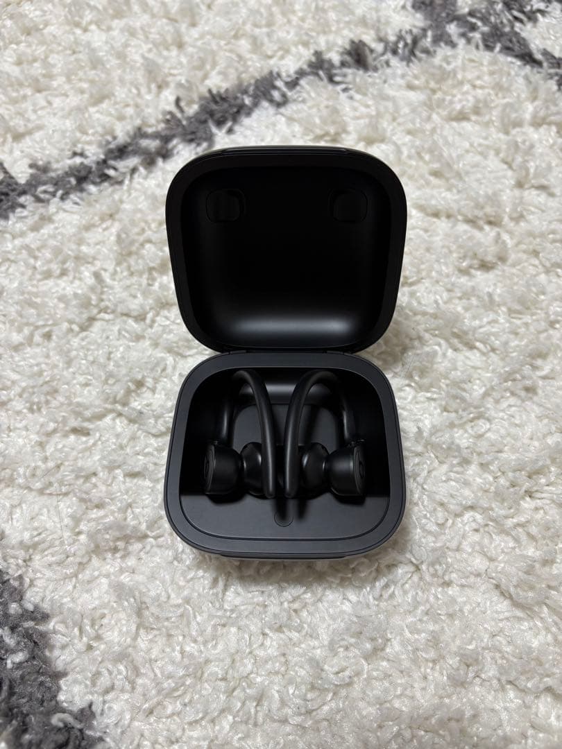 beats Powerbeats pro ワイヤレスイヤホン ブラック