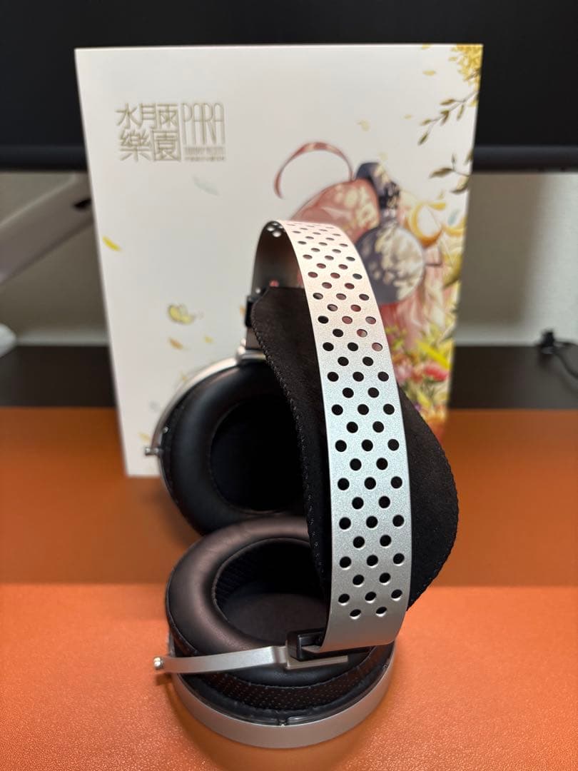 ヘッドホン MOONDROP PARA