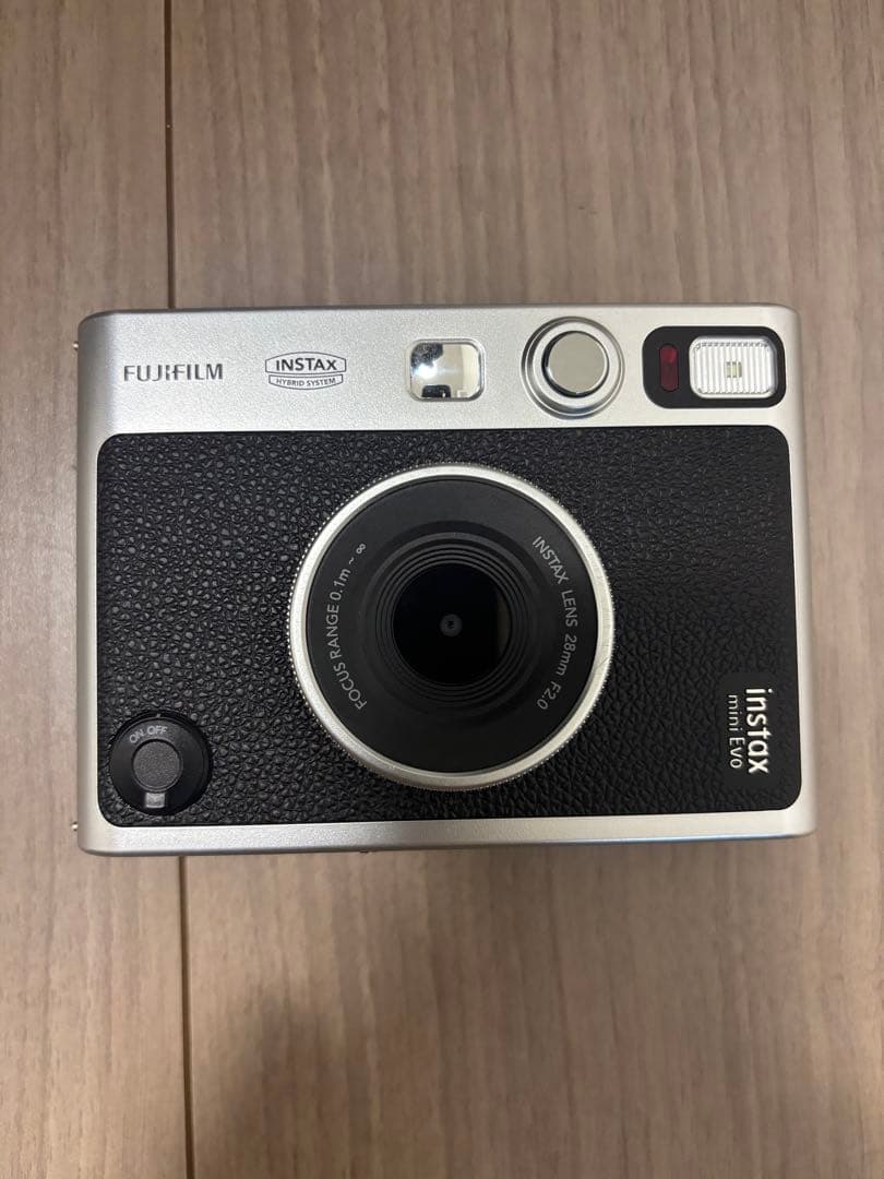 Fujifilm instax mini Evo インスタントカメラ