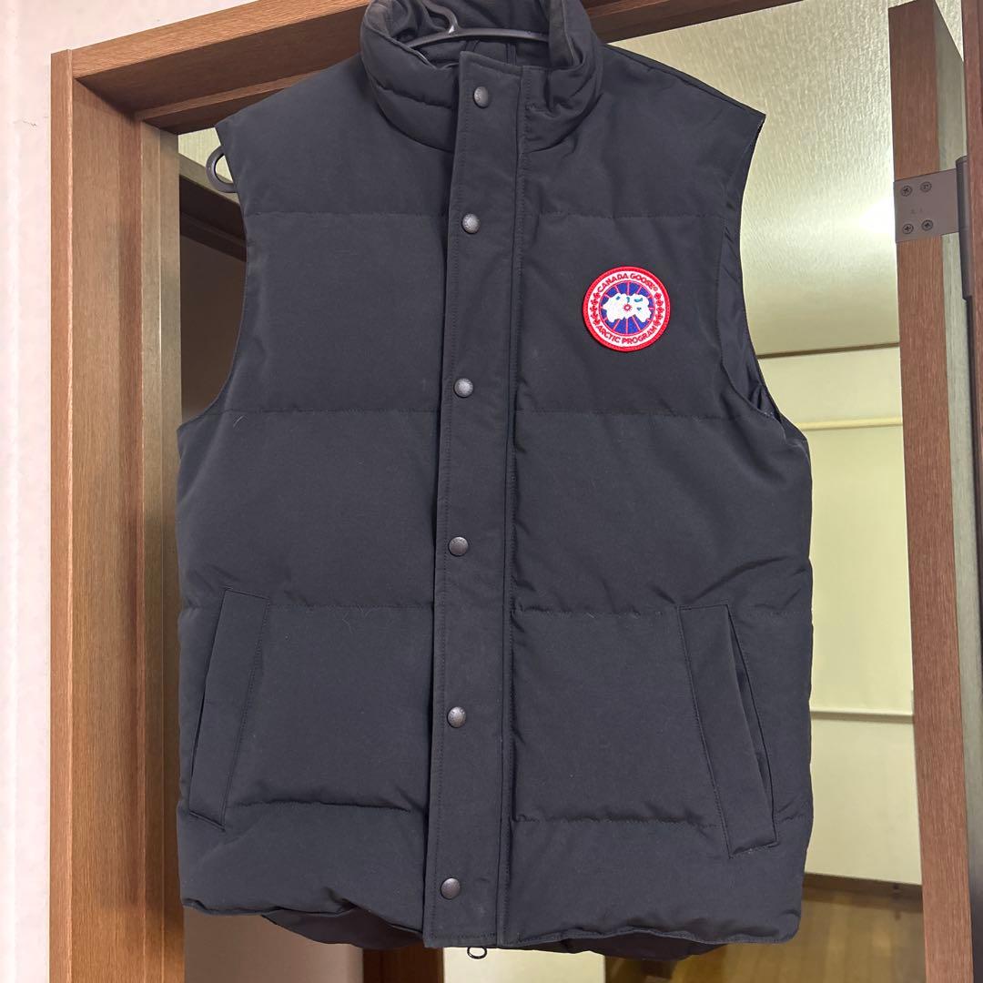 カナダグース　ベスト4151M Sサイズ
