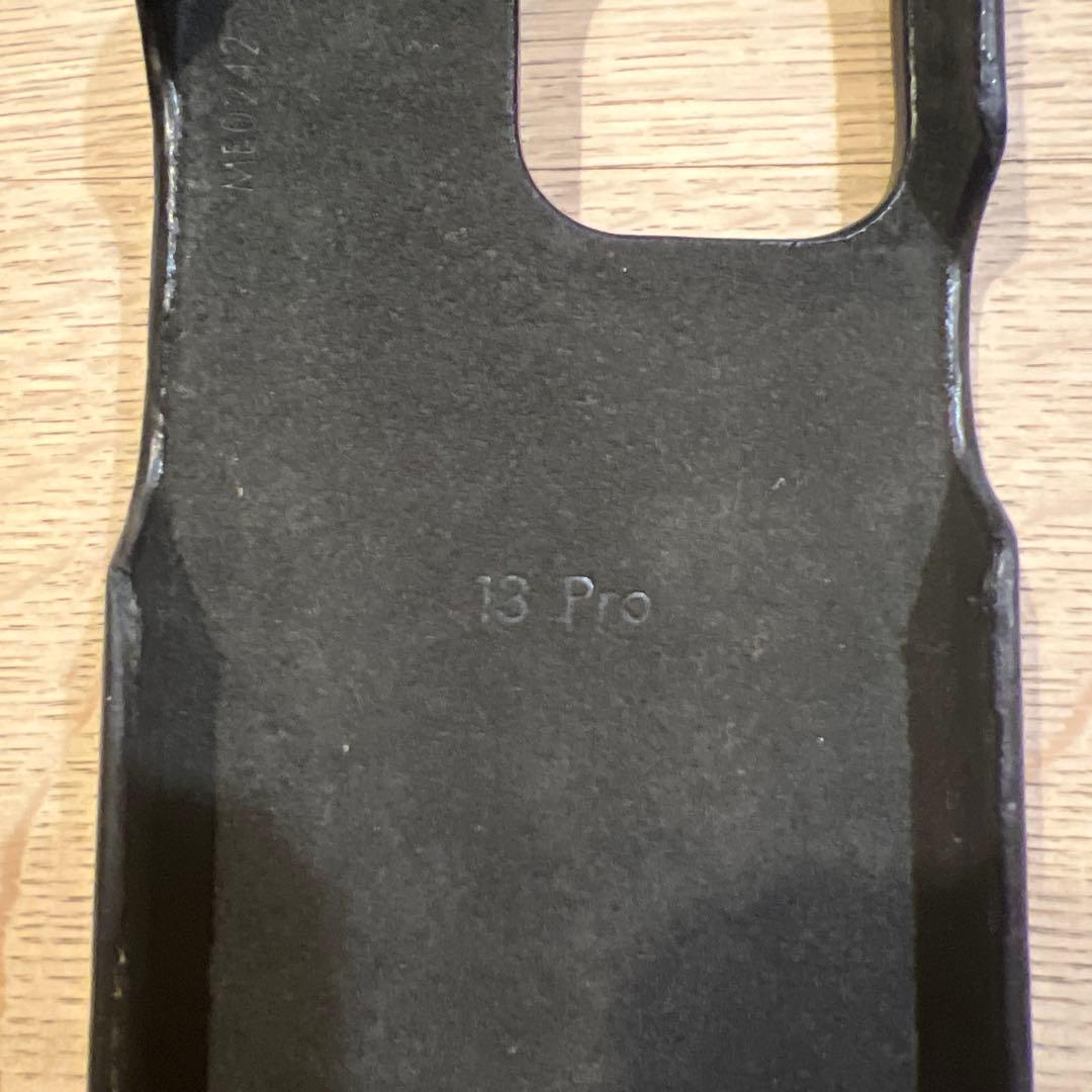 ルイヴィトン iPhone13pro バンパークッサン