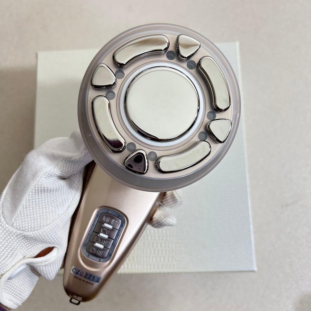 Dr.CAVIET the Zeus ドクターキャビネット　ザゼウス