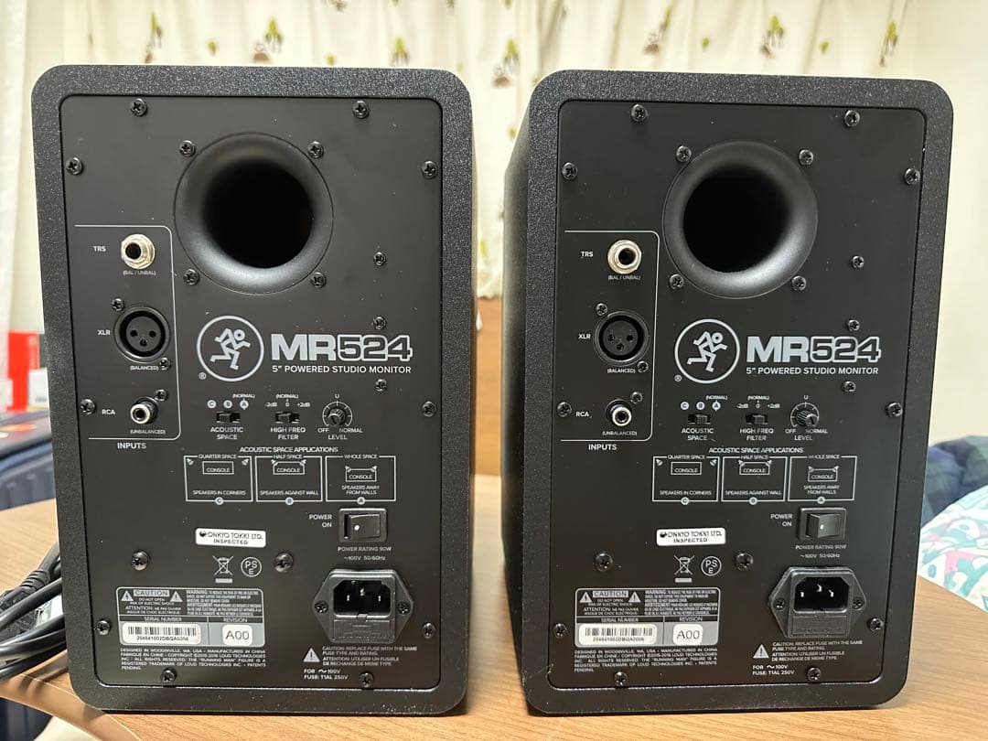 Mackie MR524 パワードスタジオモニター　ペア