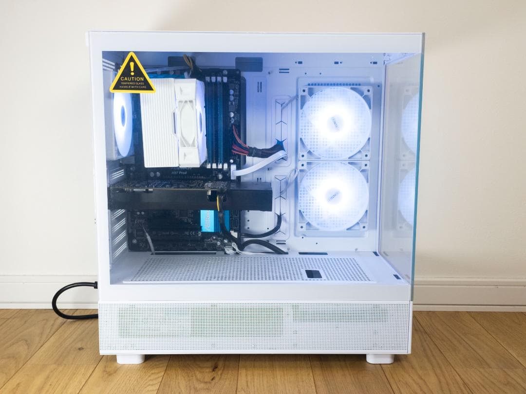 白ゲーミングPC i7/GTX1060/Office2021