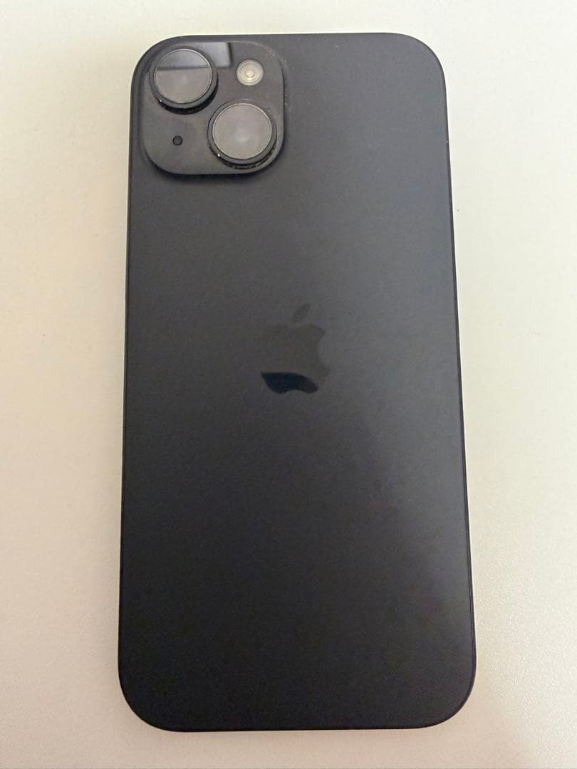 Apple iPhone 15 Black 本体　128GB