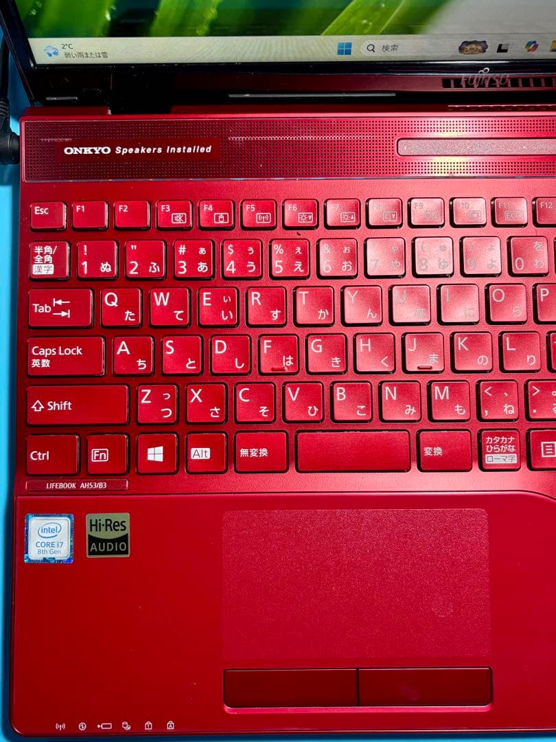 富士通 LIFEBOOK AH53/B3 i7 8550U 32GB 2TB